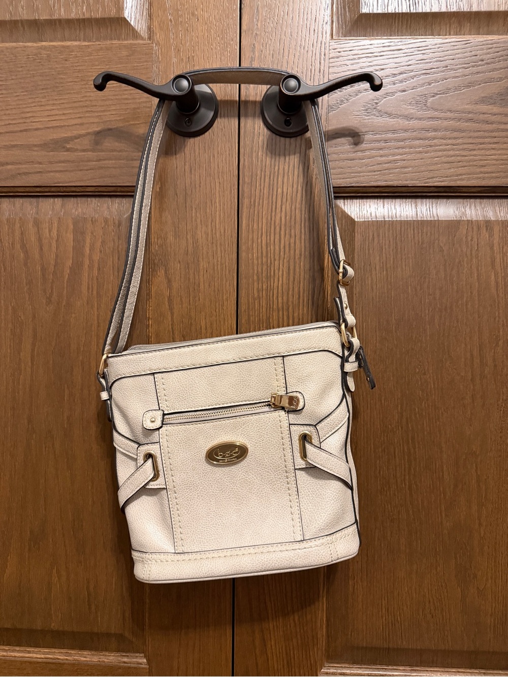 b.o.c Cream French Vanilla Crossbody/Handbag
